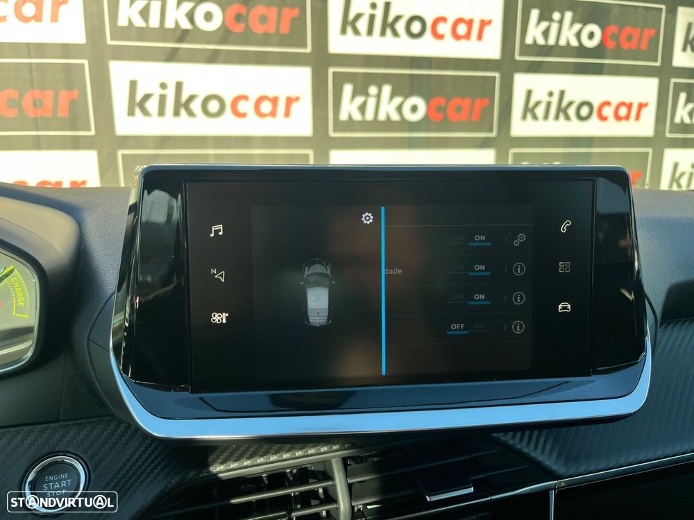 Peugeot e-208 Allure - 39