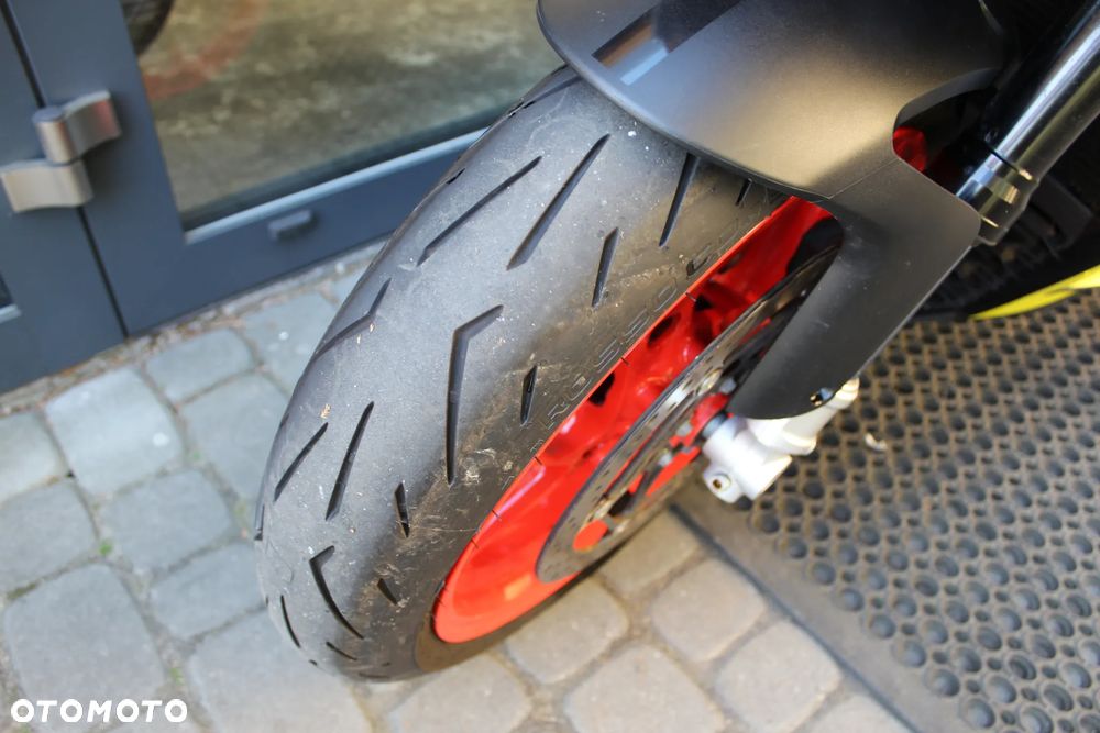 Aprilia Tuono - 12