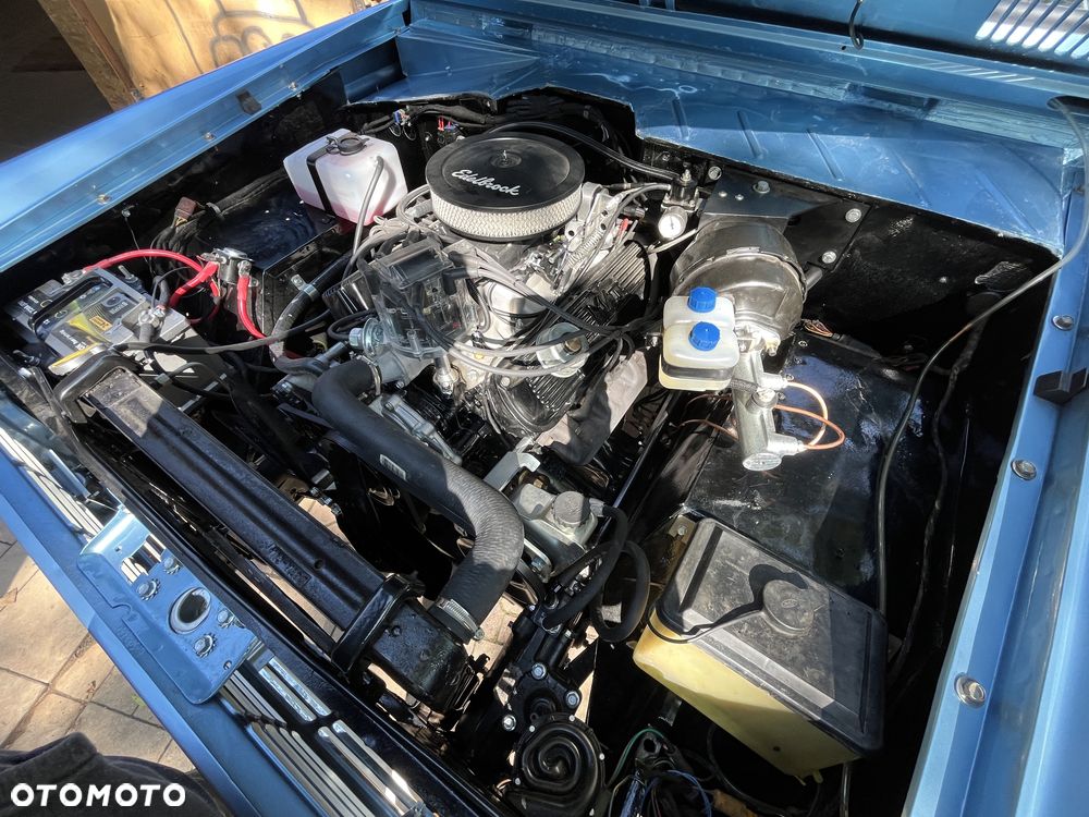 Ford Bronco - 7