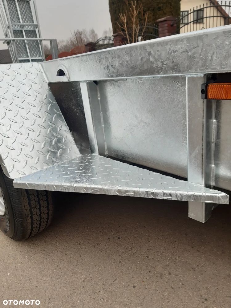 SAN-CAR Koparkowa - 7