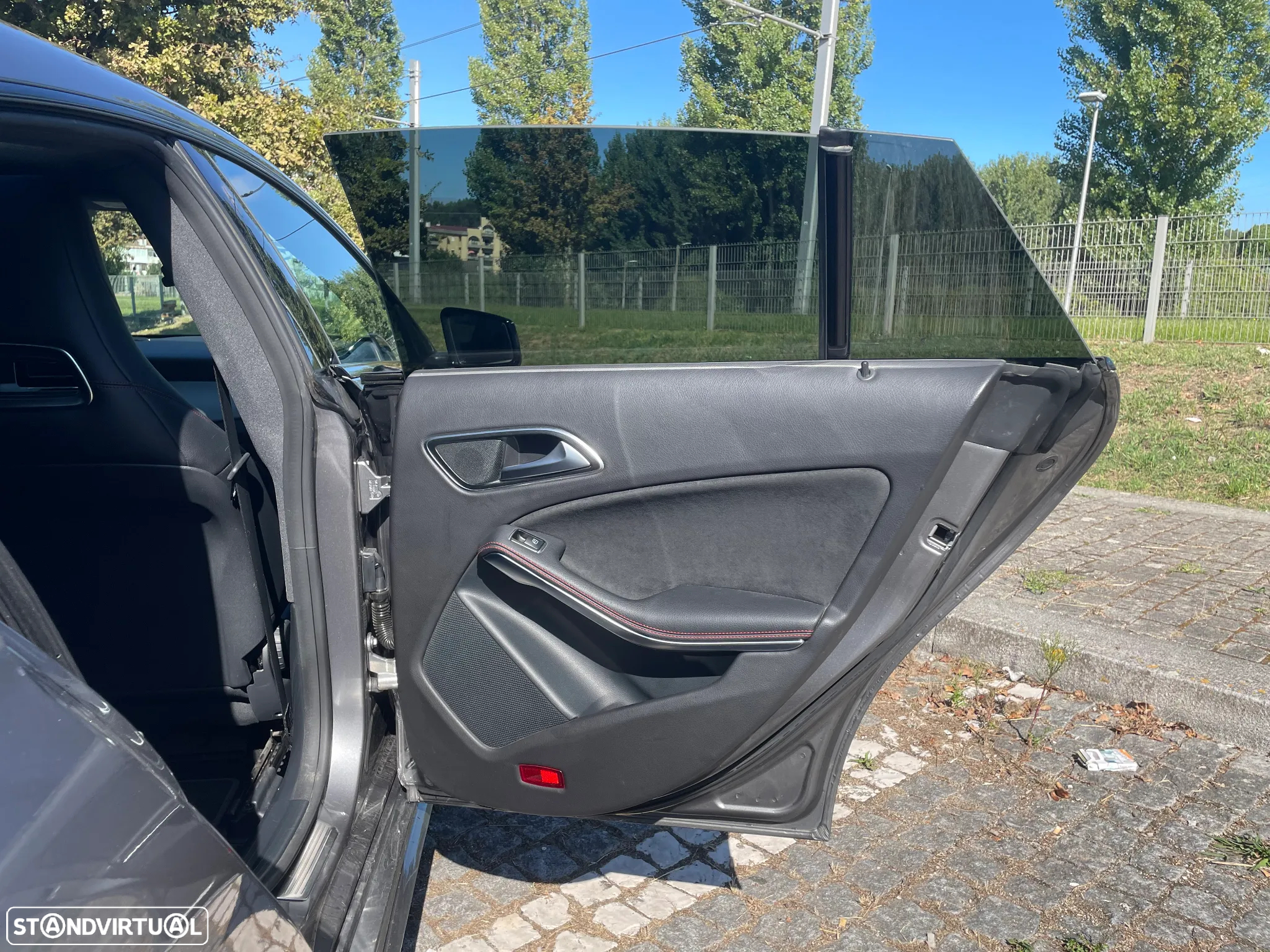 Mercedes-Benz CLA 200 Shooting Brake (CDI) d AMG Line - 5