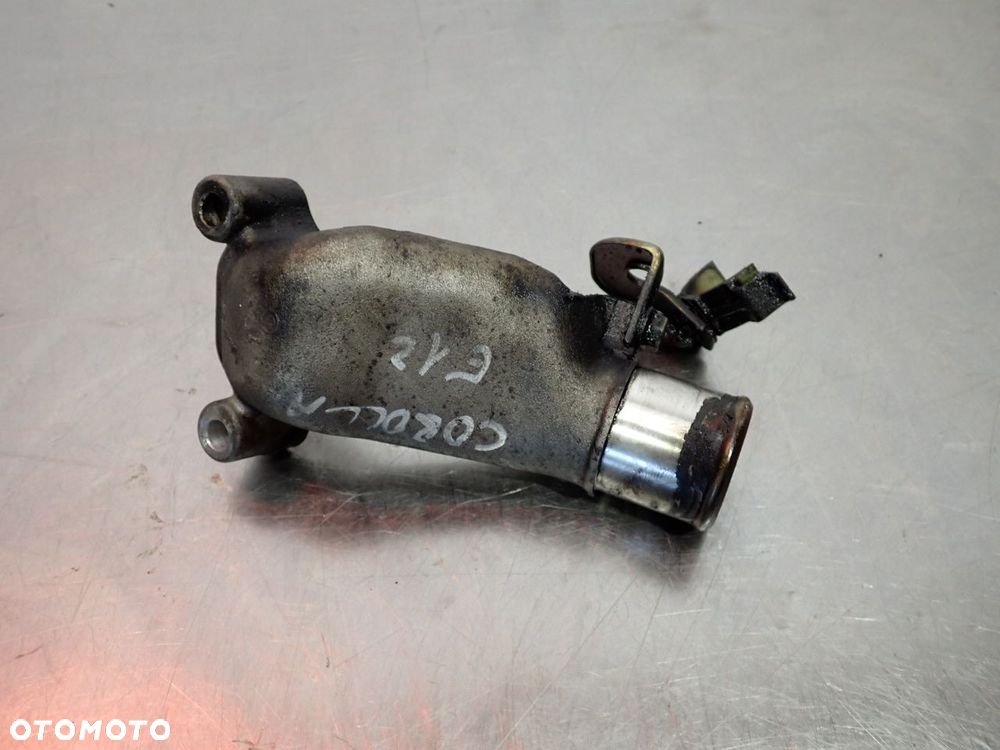 KRÓCIEC WODY TOYOTA COROLLA E12 - 2