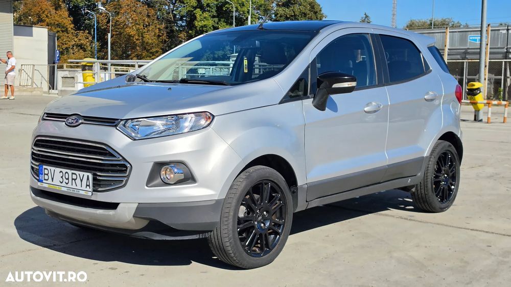Ford EcoSport - 18