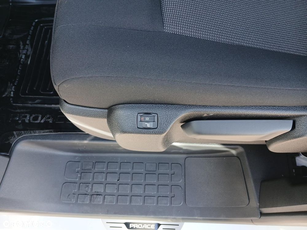 Toyota PROACE - 11