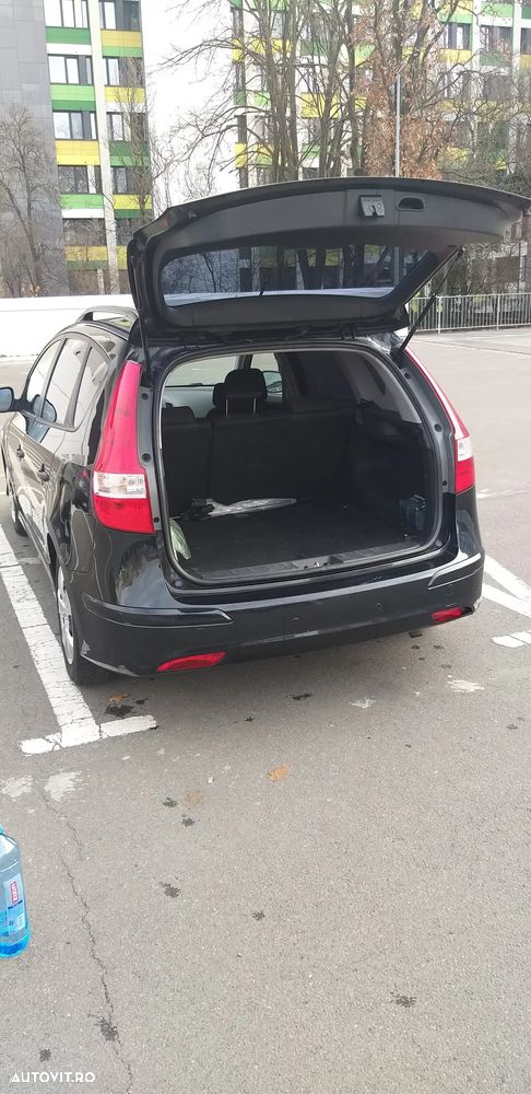 Hyundai i30 i30cw 1.6 Classic - 5