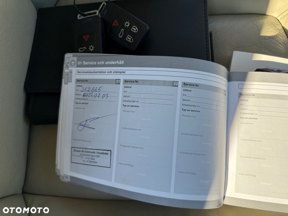 Volvo V70 2.0 Momentum - 32