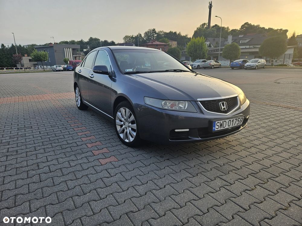 Honda Accord 2.0 i Sport - 4