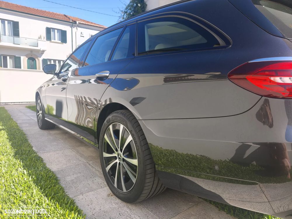 Mercedes-Benz E 300 - 34