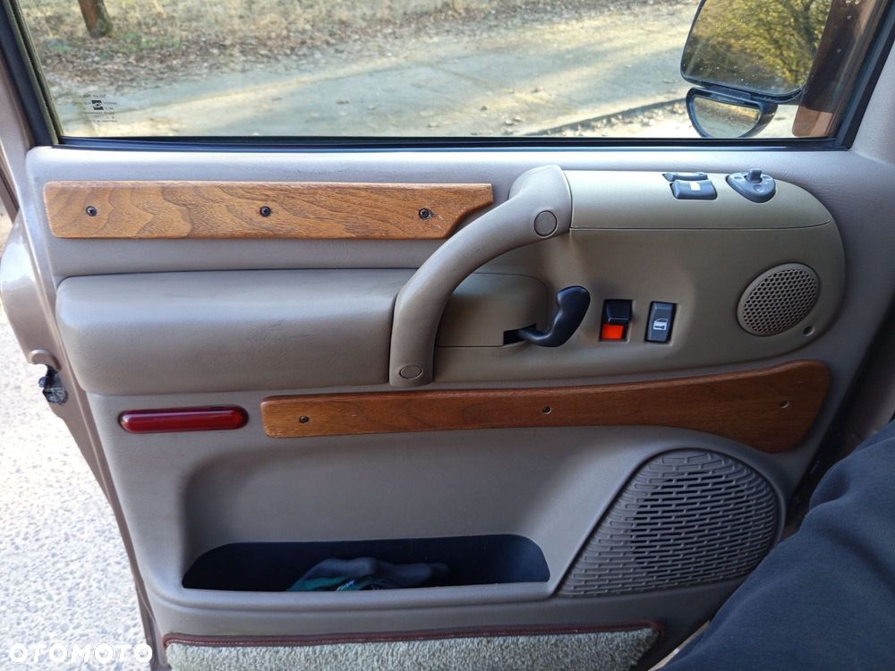Chevrolet Astro 4.3i V6 - 18