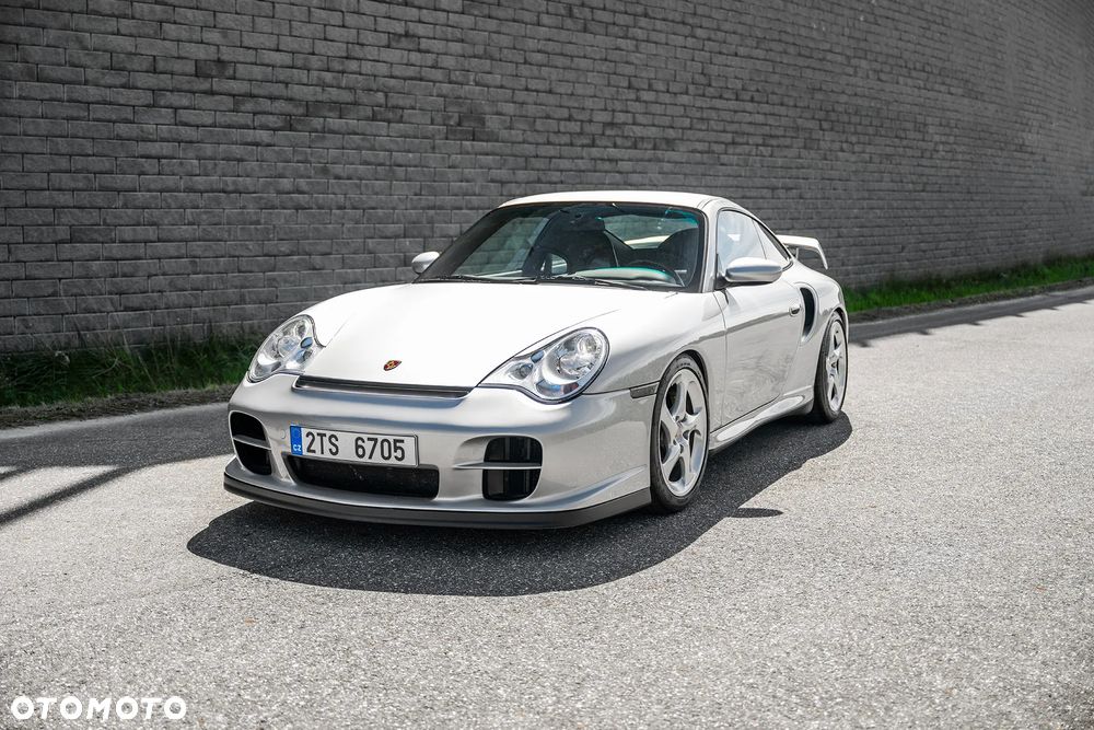Porsche 911 GT2 - 6