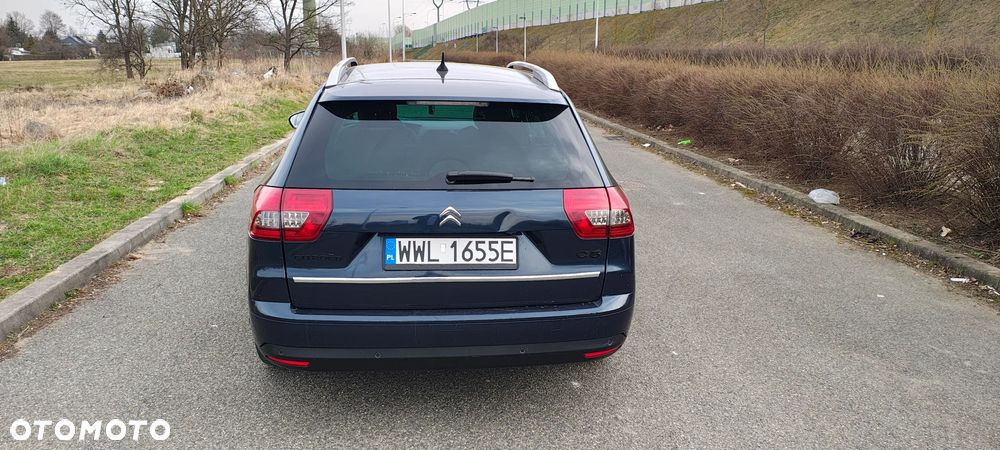 Citroën C5 2.0 HDi Confort - 4