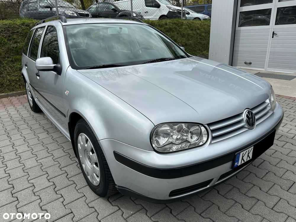 Volkswagen Golf 1.6 Basis - 3