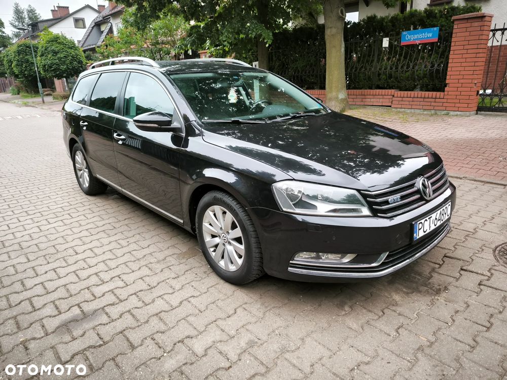 Volkswagen Passat - 24