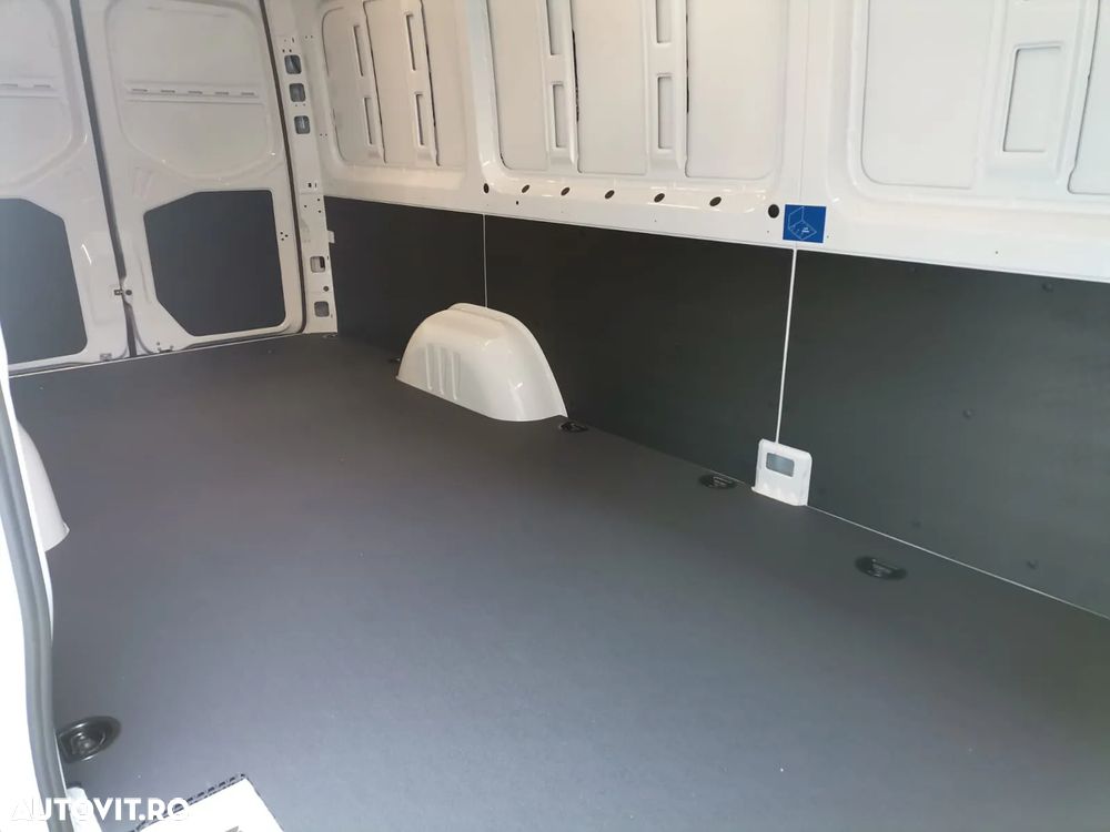Mercedes-Benz Sprinter 317 CDI furgon lung PRO - 13