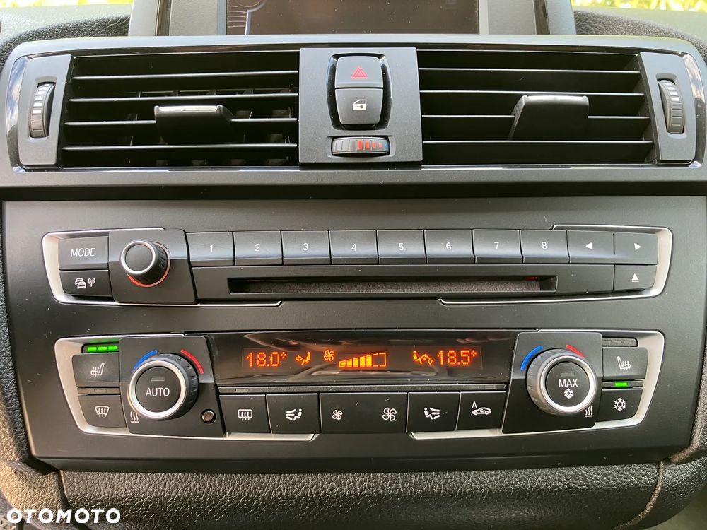 BMW Seria 1 120i Edition Lifestyle - 22