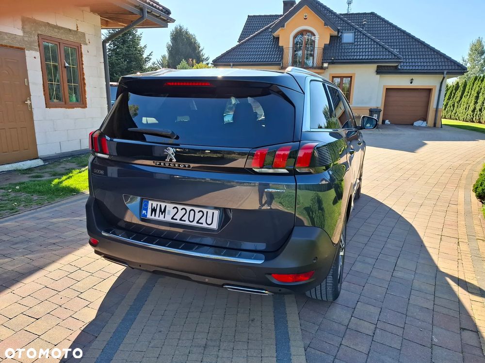 Peugeot 5008 - 5