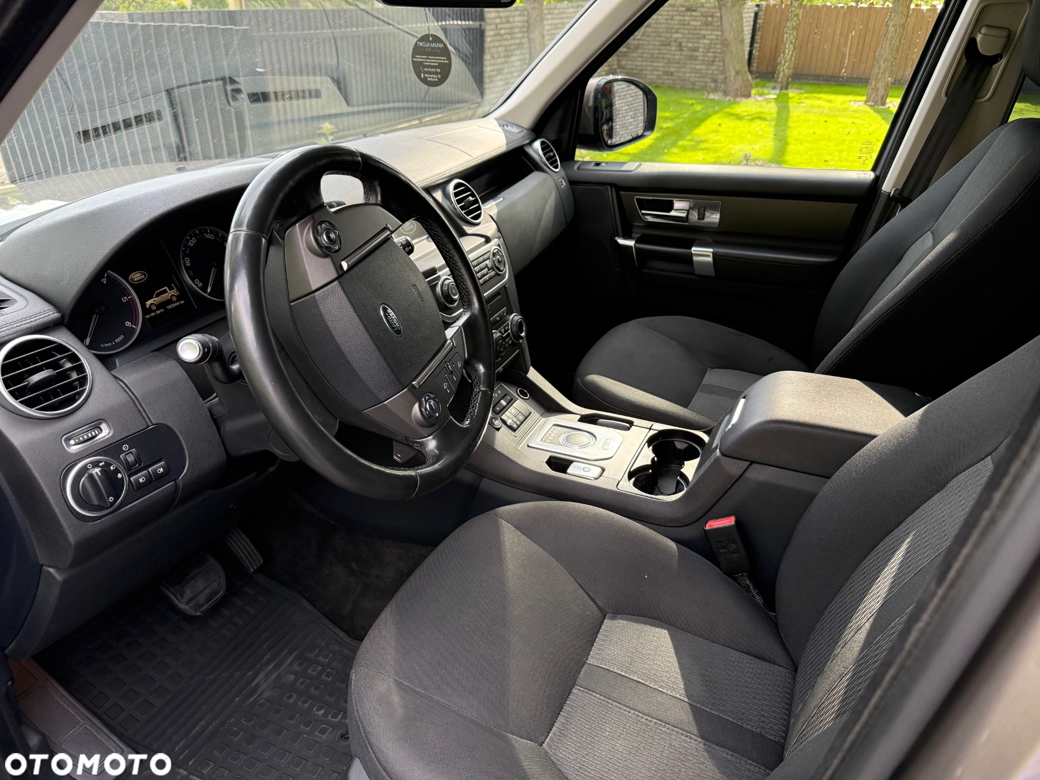 Land Rover Discovery TD V6 S - 8