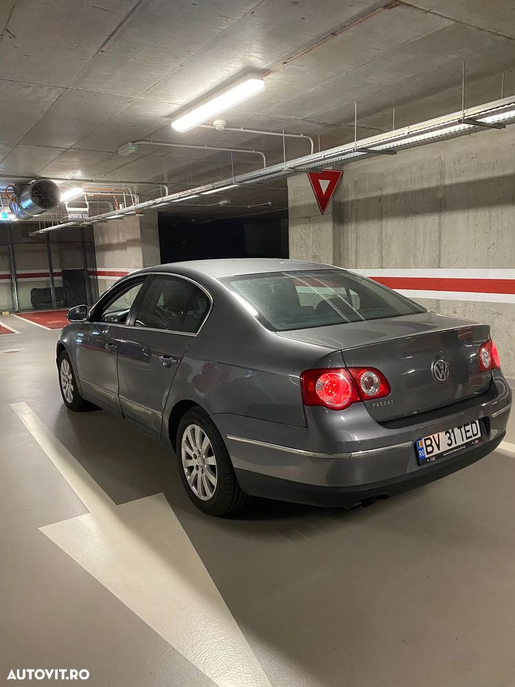 Volkswagen Passat - 24