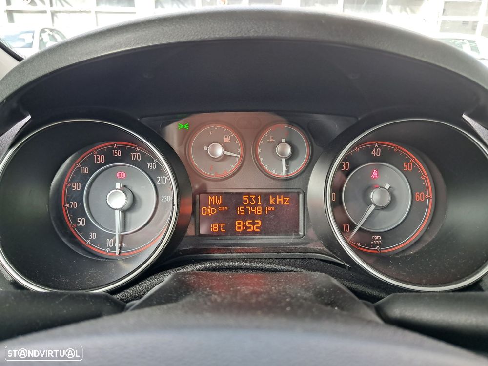 Fiat Punto 1.3 M-Jet Easy S&S - 6