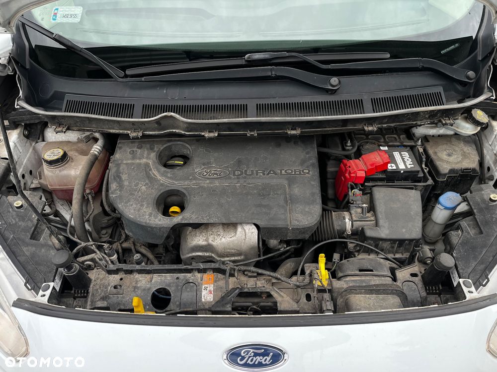Ford Tourneo Courier 1.5 TDCi Trend - 14