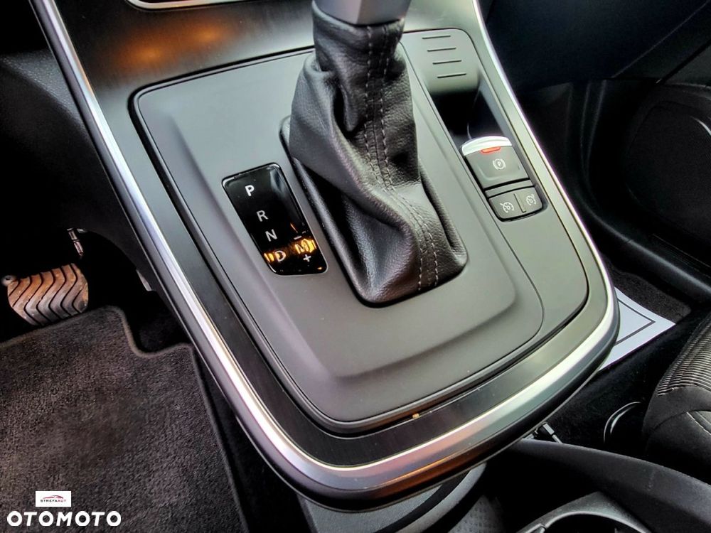 Renault Grand Scenic - 19