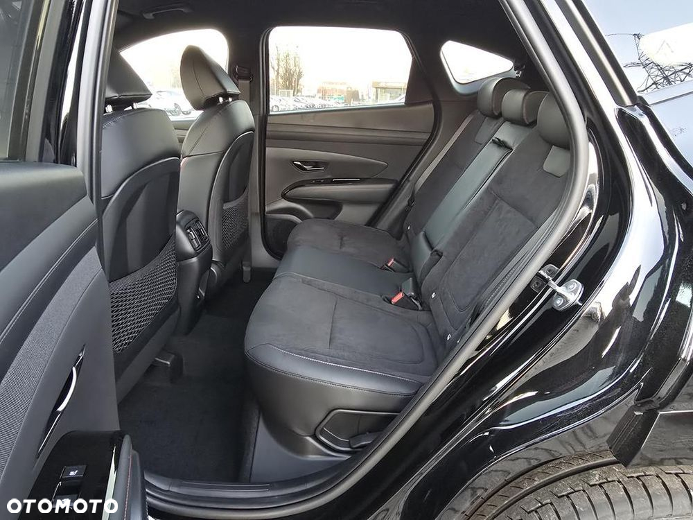 Hyundai Tucson 1.6 T-GDi 48V N-Line 4WD DCT - 9