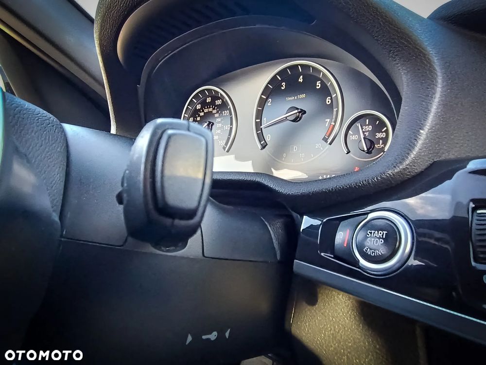 BMW X3 35i xDrive - 26