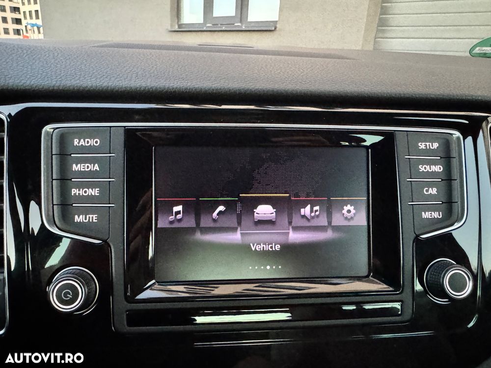 Volkswagen Golf Sportsvan 1.4 TSI (BlueMotion Technology) DSG Highline - 18