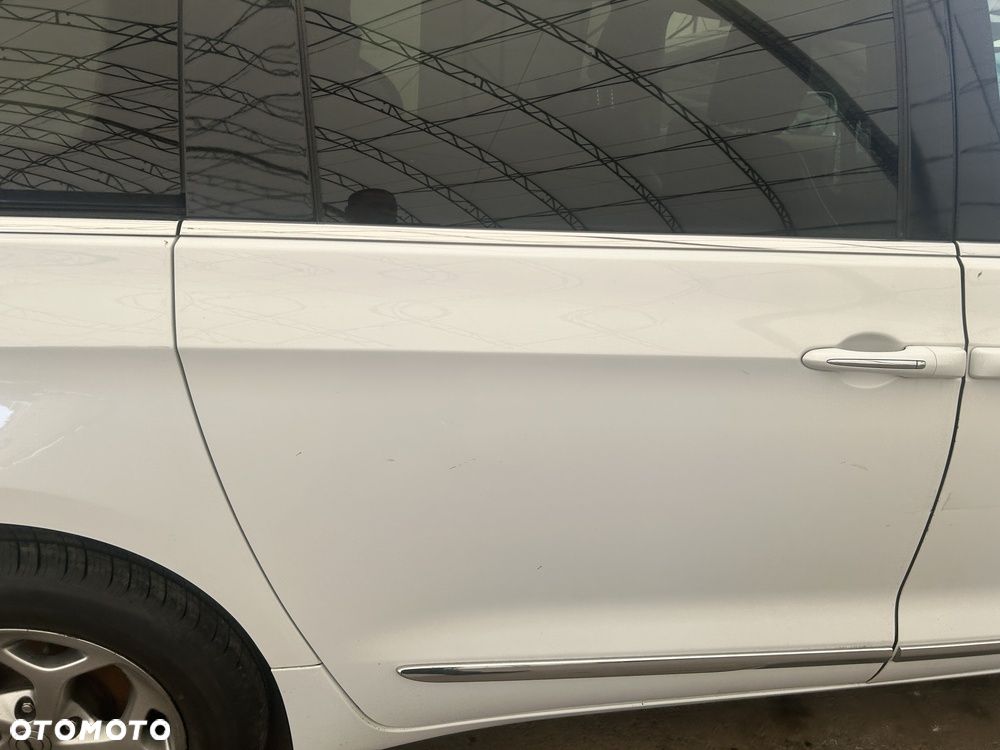 Chrysler Pacifica - 37