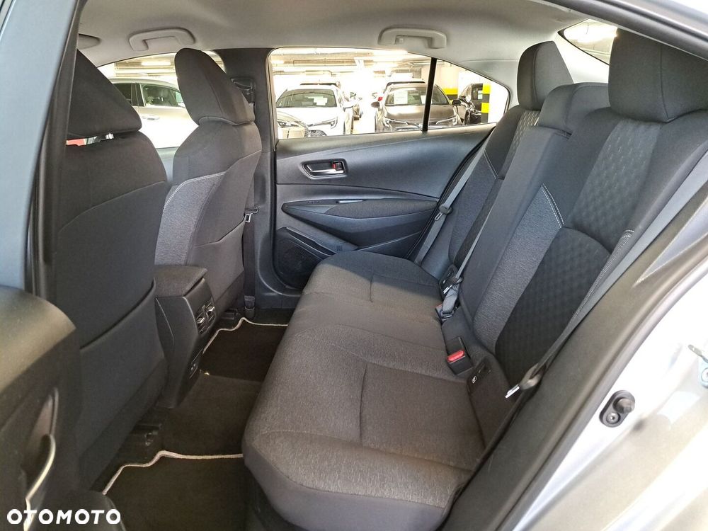 Toyota Corolla 1.8 Hybrid Comfort - 13
