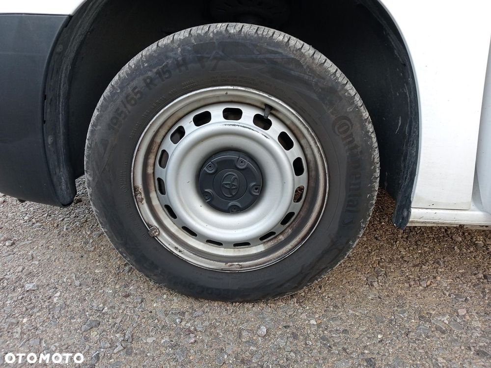 Toyota PROACE CITY - 21