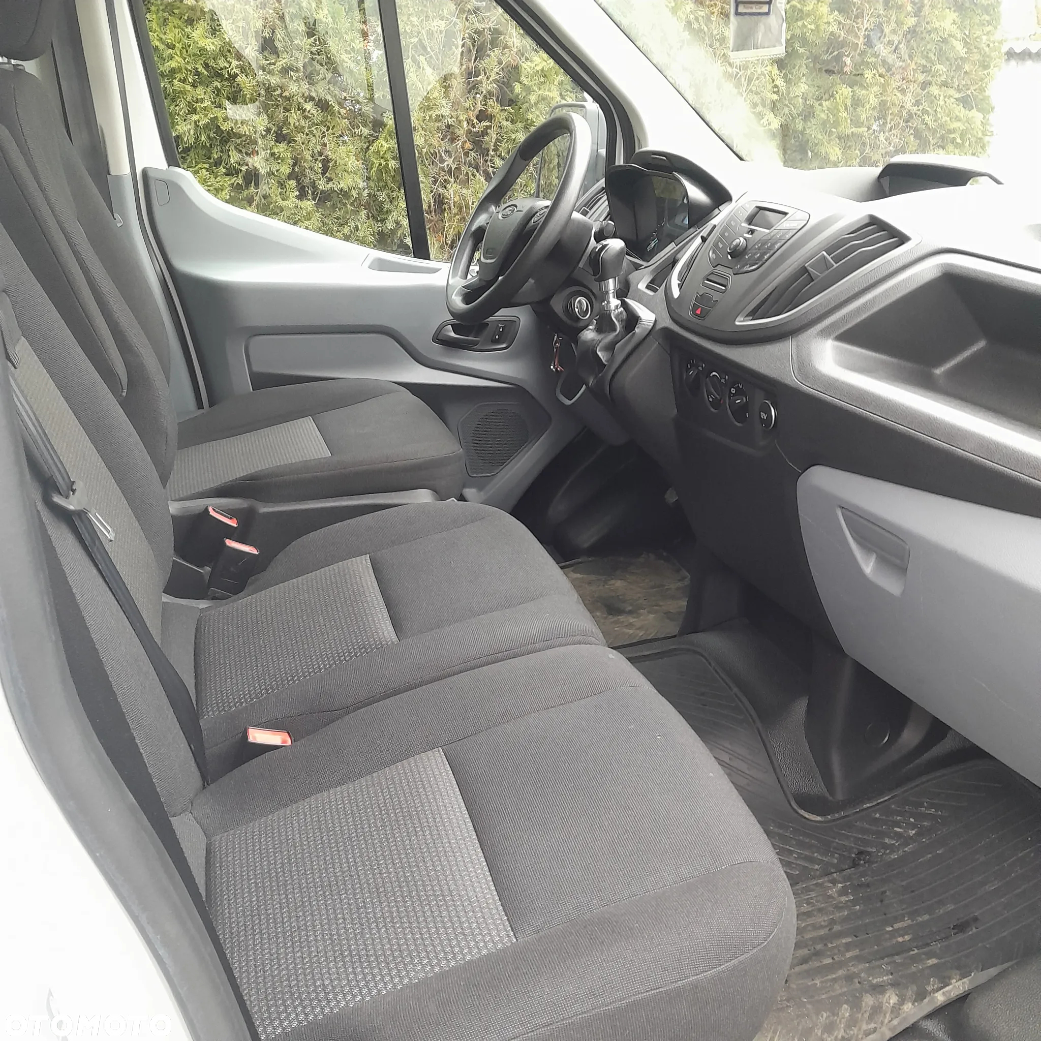 Ford Transit - 6