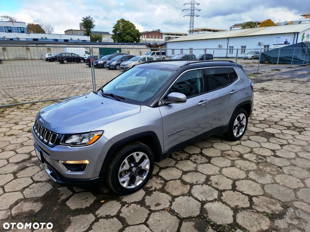 Jeep Compass - 10