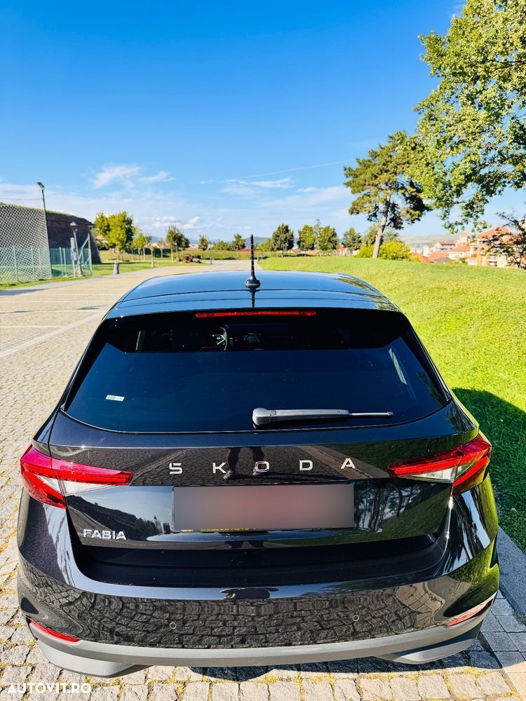 Skoda Fabia 1.0 TSI Tour - 3