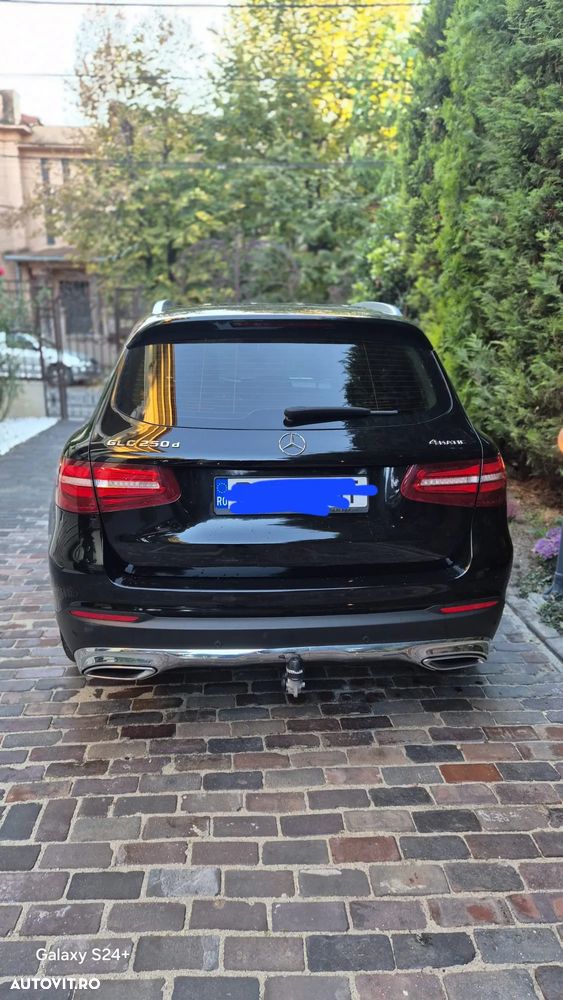 Mercedes-Benz GLC 250 d 4MATIC - 11