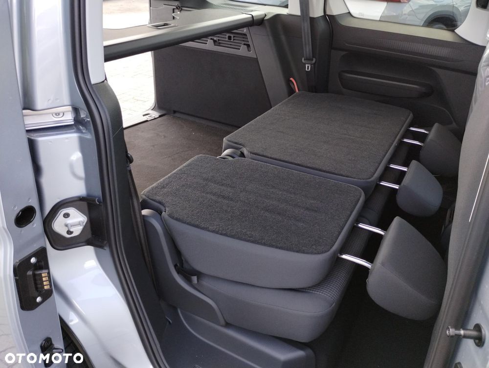 Volkswagen Caddy 1.5 TSI DSG - 18