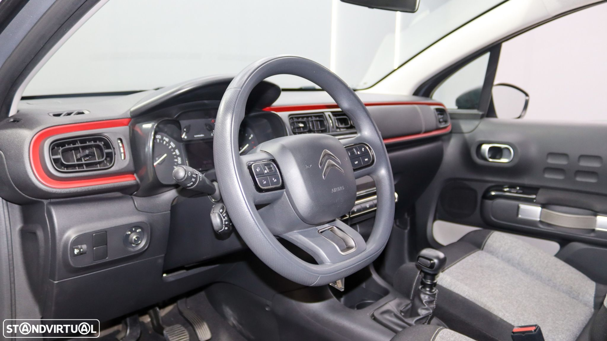 Citroën C3 Aircross 1.5 BlueHDi Shine S&S - 10
