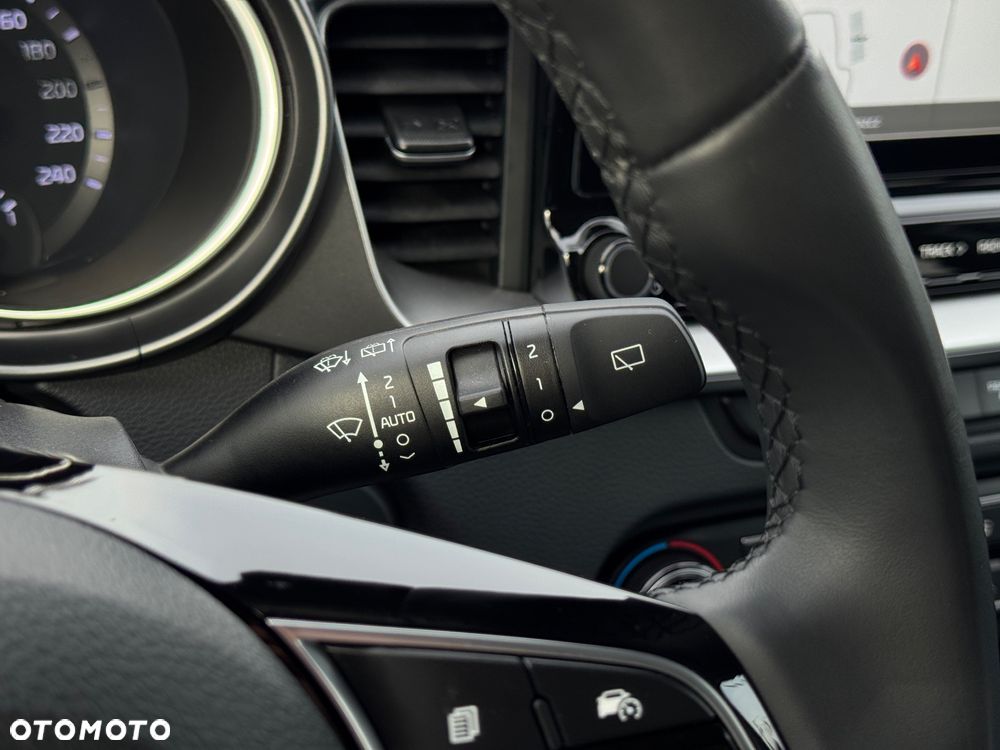 Kia Ceed 1.5 T-GDI M - 21