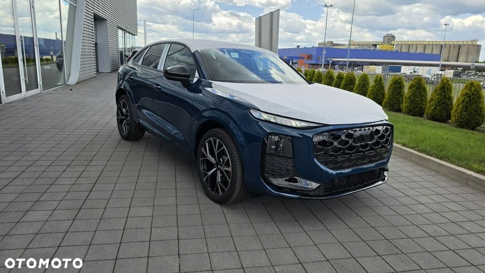 Audi Q3 Sportback - 6