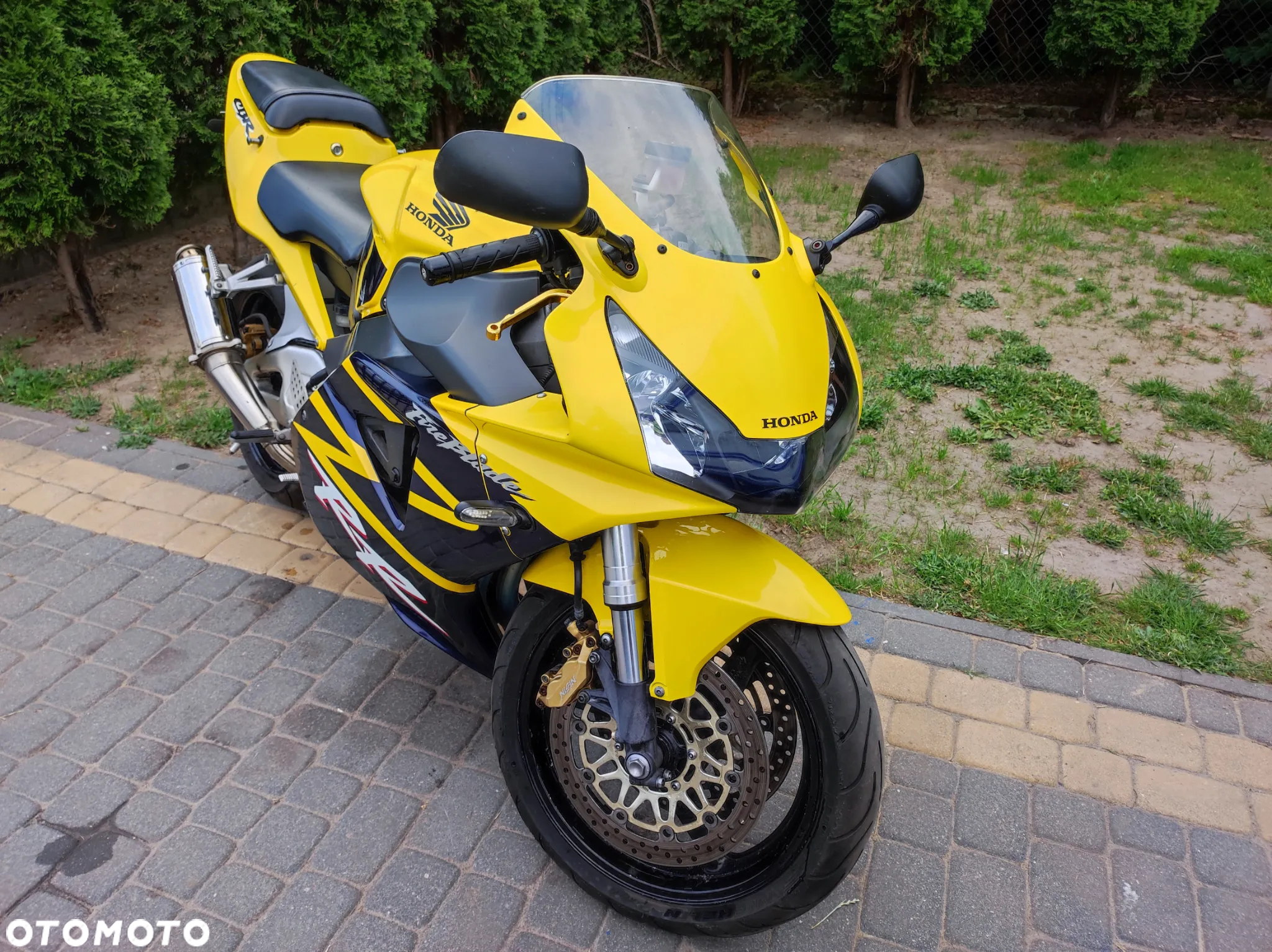 Honda CBR - 4