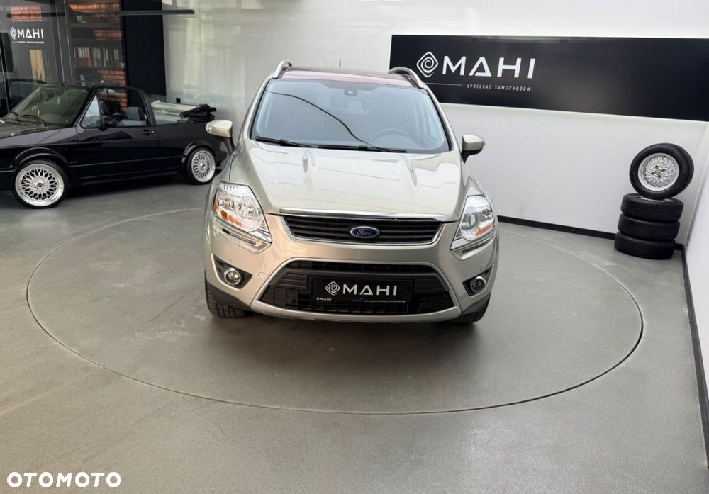 Ford Kuga 2.0 TDCi 4x4 Titanium - 4