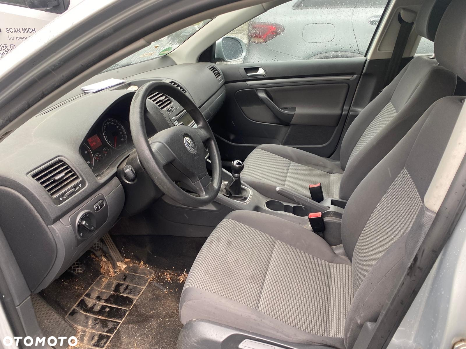 Volkswagen Golf Variant 1.9 TDI DPF Trendline BlueMotion - 9