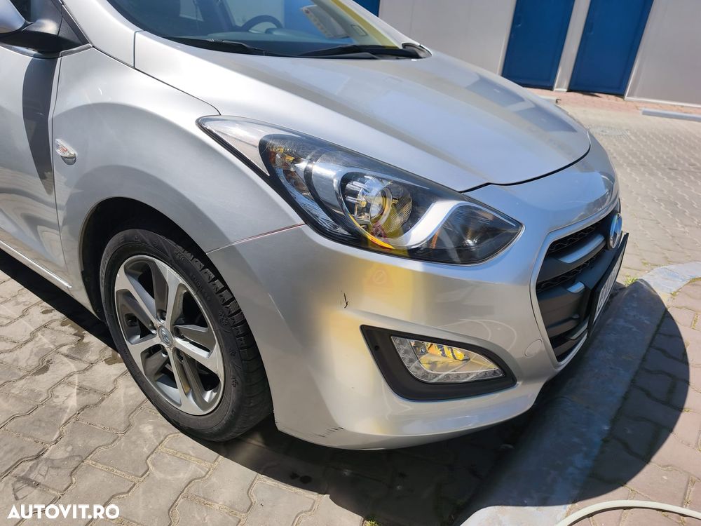 Hyundai i30 1.6 GDI Highway+ Aut. - 8