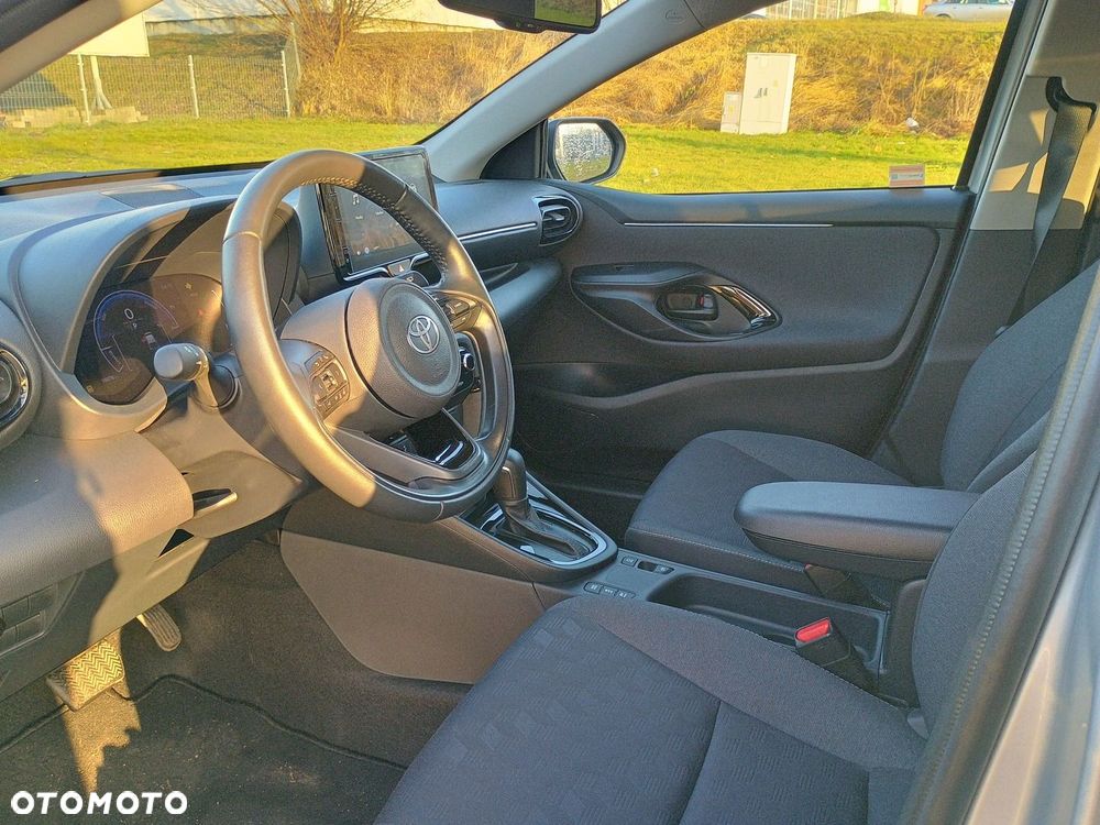 Toyota Yaris Hybrid 1.5 Style - 14