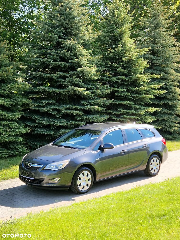 Opel Astra 1.4 Turbo - 1