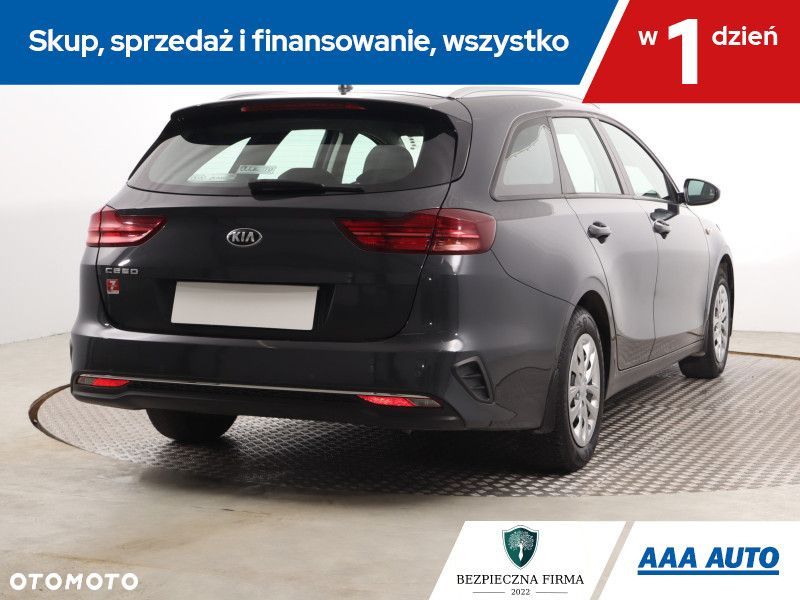 Kia Ceed - 6
