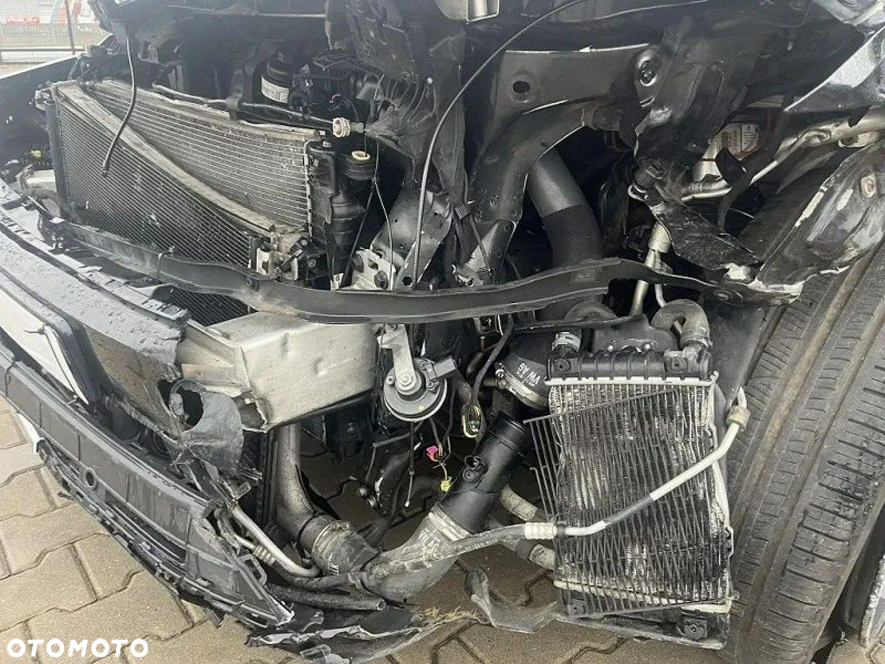 Volkswagen Touareg - 11