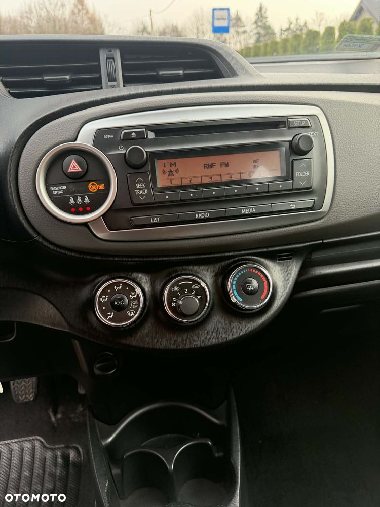 Toyota Yaris 1.33 Terra - 13