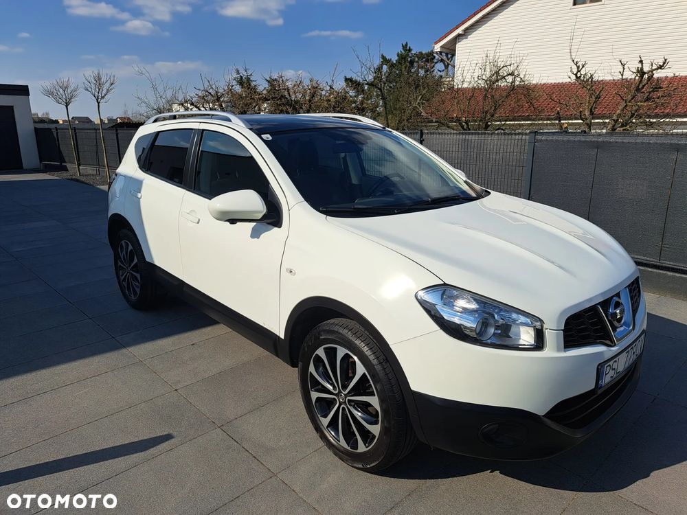 Nissan Qashqai 1.6 visia - 2