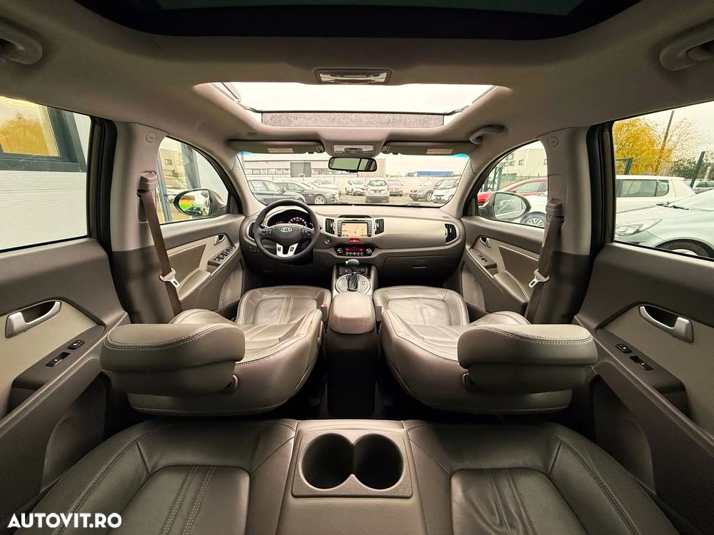 Kia Sportage 2.0 CRDI AWD Aut. Spirit - 9